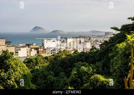 Copacabana Nachbarschaft von der Spitze des Ladeira do Leme in Rio de Janeiro Brasilien gesehen. Stockfoto