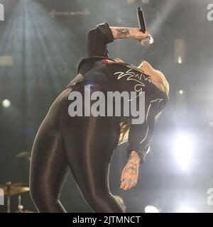 Elle King beim CMA Music Festival, das am 12. Juni 2022 im Nissan Stadium in Nashville, TN, stattfindet. © Curtis Hilbun / AFF-USA.com Stockfoto