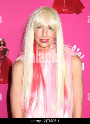 Alysia Reiner bei der 50. Birthday Party von Laverne Cox, die am 26. Mai 2022 in New York City, NY, auf der Magic Hour im Moxy Hotel Rooftop stattfand ©Steven Bergman/AFF-USA.COM Stockfoto