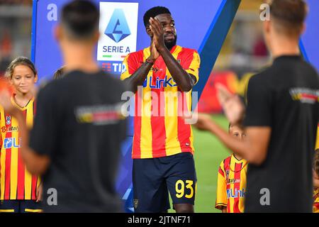 Foto Giovanni Evangelista/LaPresse 28 Agosto 2022 Lecce, Italia - Sport, calcio - U.S. Lecce vs Empoli F.C. - CampionatoSerie A Tim 2022/23 - Stadio E. Giardiniero - Via del Mare. Nella foto: Samuel UmtitiAugust 28, 2022 Lecce, Italien - Sport, Fußball - U.S Lecce vs Empoli F.C. - Italienische Meisterschaft Serie A Tim 2022/23- E. Giardiniero - Via del Mare Stadium. Im Bild: Samuel Umtiti Stockfoto