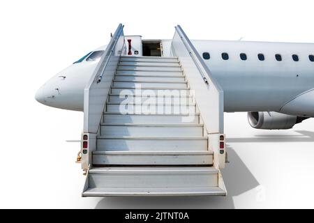 Passagierjetflugzeug mit Flugzeugstufen isoliert auf weißem Hintergrund Stockfoto