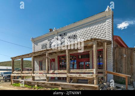 Giessler Store und Post aka Atlantic City Mercantile, 1893, jetzt Steakhaus und Bar, in Atlantic City, Wind River Range, Wyoming, USA Stockfoto