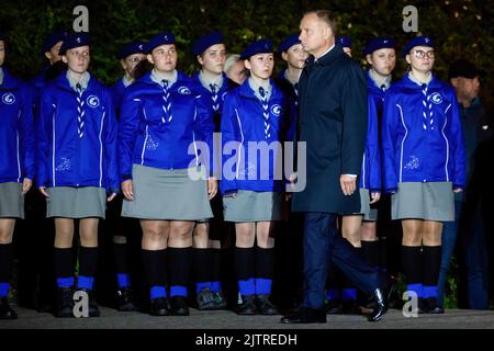 Danzig, Polen. 01. September 2022. Präsident von Polen - Andrzej Duda gesehen während des 83.. Jahrestages des Ausbruchs des Zweiten Weltkriegs in Westerplatte. (Foto von Mateusz Slodkowski/SOPA Images/Sipa USA) Quelle: SIPA USA/Alamy Live News Stockfoto