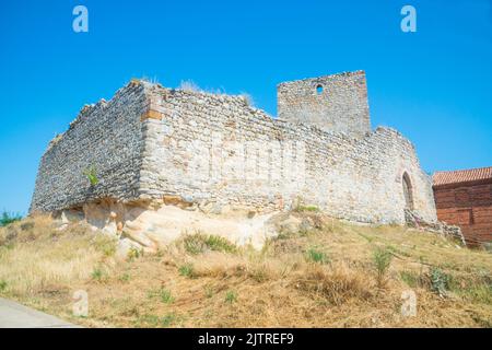 Ruinen der Burg. Rebolledo de la Torre, Provinz Burgos, Castilla Leon, Spanien. Stockfoto