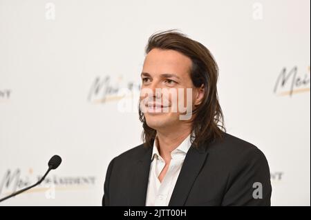 Wien, Österreich. 01. September 2022. Pressekonferenz mit Präsidentschaftskandidat Dominik Wlazny (Marco Pogo) im Presseclub concordia. Thema: „Wofür ich stehe.“ Präsentationsthemen und -Inhalte Stockfoto