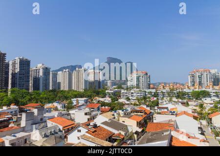 Häuser und Gebäude in Barra da Tijuca in Rio de Janeiro Brasilien. Stockfoto