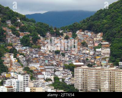 Tabajara Hügel in der Nähe von der Stadt in Rio de Janeiro, Brasilien. Stockfoto