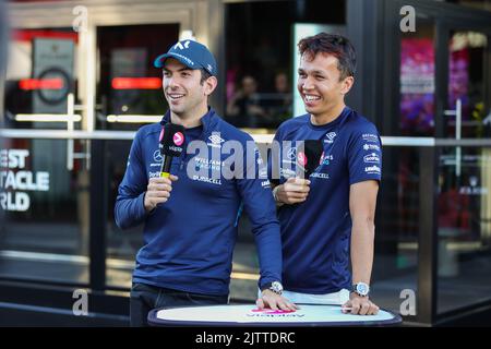 LATIFI Nichola (CAN), Williams Racing FW44, ALBON Alexander (tha), Williams Racing FW44, Portrait während der Formel 1 Heineken Dutch Grand Prix 2022, 15. Lauf der FIA Formel 1 Weltmeisterschaft 2022 vom 2. Bis 4. September 2022 auf dem Zandvoort Circuit, in den Niederlanden, Belgien - Foto Antonin Vincent / DPPI Stockfoto