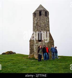 The Bees Band fotografiert im St. Catherine's Oratory 9. May 2004, Chale, Isle of Wight, England, Vereinigtes Königreich. Stockfoto