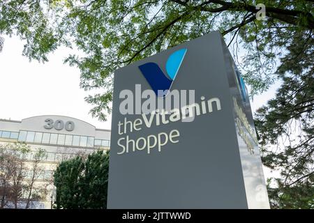 Secaucus, NJ, USA - 16. August 2022: Vitamin-Shoppe-Hauptquartier in Secaucus, NJ, USA. Stockfoto