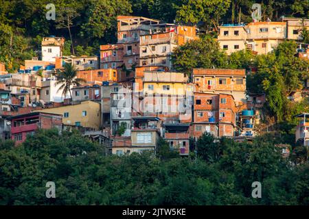 Slum von Tabajara in rio de janeiro. Stockfoto