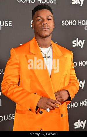 John Boyega nimmt an den Soho House Awards im Soho House, 180 Strand, London, Großbritannien, mit. , . Quelle: Siehe Li/Picture Capital/Alamy Live News Stockfoto