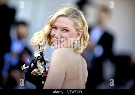 Venedig, Italien. 01. September 2022. Cate Blanchett nimmt am 1. September 79. 2022 in Venedig, Italien, am roten Teppich „Tar“ Teil. Foto von Rocco Spaziani/UPI Credit: UPI/Alamy Live News Stockfoto