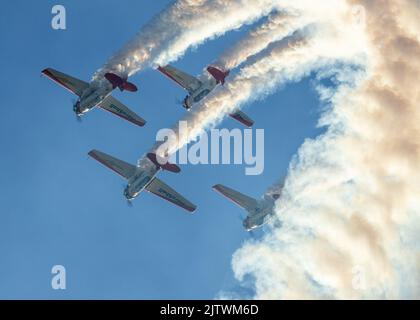 Das unglaubliche Aeroshell Team auf der Stuart Air Show Stockfoto