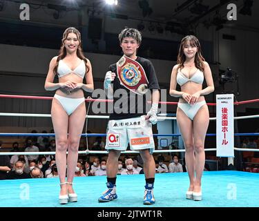 Tokio, Japan. 30. August 2022. Yoshimitsu Kimura gewann am 30. August 2022 den vakanten WBO Asia Pacific Super Feather Hantelboxing in der Korakuen Hall in Tokio, Japan. Quelle: Hiroaki Finito Yamaguchi/AFLO/Alamy Live News Stockfoto