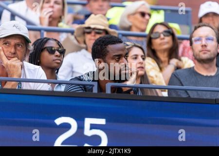 New York, NY - 1. September 2022: Jozy Altidore nimmt am US Open Championships-Spiel zwischen IGA Swiatek aus Polen und Sloane Stephens aus den USA im Billie Jean King National Tennis Center Teil Stockfoto