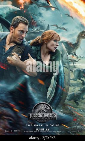Jurassic World: Fallen Kingdom Jahr : 2018 USA Regie : J.A. Bayona Bryce Dallas Howard, Chris Pratt Amerikanisches Poster Stockfoto