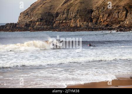 Surfen im Melvich Bay Sutherland an der Nordküste 500 Stockfoto