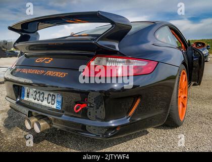 rencontre porsche sur le Circuit de vitesse d'Abbeville, porsche 911.993, panamera, carrera, gts. Stockfoto