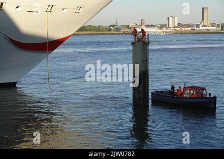 Norwegian Star Cruise Liner, River Mersey, Liverpool, Merseyside, Großbritannien Stockfoto