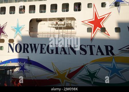 Norwegian Star Cruise Liner, River Mersey, Liverpool, England Vereinigtes Königreich Stockfoto