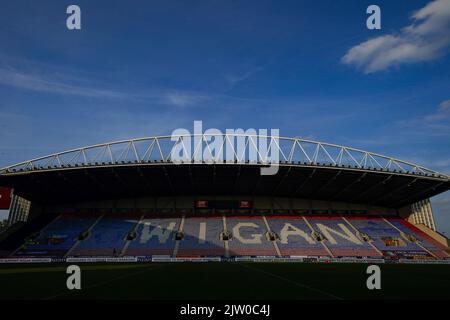 Wigan, Großbritannien. 02. September 2022. Gesamtansicht des DW Stadions vor dem Spiel während des Betfred Super League Spiels Wigan Warriors vs Catalans Dragons im DW Stadium, Wigan, Großbritannien, 2.. September 2022 (Foto von Steve Flynn/News Images) in Wigan, Großbritannien am 9/2/2022. (Foto von Steve Flynn/News Images/Sipa USA) Quelle: SIPA USA/Alamy Live News Stockfoto