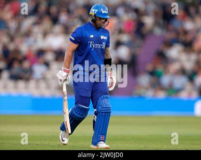 Ben McDermott von London Spirit tritt aus, nachdem er während des Spiels der Hundert Eliminator-Männer beim Ageas Bowl in Southampton entlassen wurde. Bilddatum: Freitag, 2. September 2022. Stockfoto