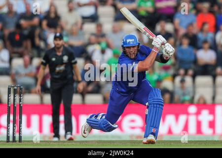 Ben McDermott von London Spirit während des 100-Matches Manchester Originals gegen London Spirit Men beim Ageas Bowl, Southampton, Großbritannien, 2.. September 2022 (Foto von Ben Whitley/News Images) Stockfoto