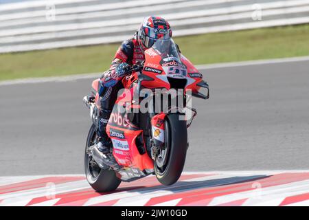 2.. September 2022; Misano World Circuit Marco Simoncelli, Misano Adriatico, Rimini, Emilia-Romagna, Italien; 2022 San Marino und Rimini Riviera MotoGP Free Practice Michele Pirro Aruba.it Racing Credit: Action Plus Sports Images/Alamy Live News Stockfoto