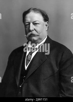 William Henry Taft (1857-1930) im Jahr 1908, bevor er zwischen März 1909 und März 1913 als Präsident der Vereinigten Staaten von 27. tätig war. Taft diente auch in anderen Jahren als Oberster Richter des Obersten Gerichtshofs der Vereinigten Staaten, US-Kriegsminister, 1. Provisorgouverneur von Kuba, Generalgouverneur der Philippinen und US-Generalsolizist. Stockfoto