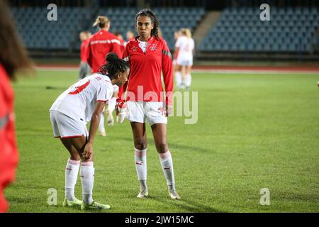 KARLOVAC, 02. SEPTEMBER: Coumba Sow der Schweiz nach dem Qualifikationsspiel der FIFA Frauen zur WM 2023 zwischen Kroatien und der Schweiz im Branko Cavlovic-Cavlek-Stadion am 2. September 2022 in Karlovac, Kroatien. Foto: Matija Habljak/PIXSEL Quelle: Pixsell Foto- und Videoagentur/Alamy Live News Stockfoto