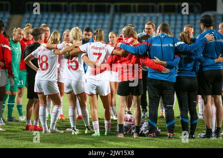 KARLOVAC, 02. SEPTEMBER: Das Schweizer Team feiert am 2. September 2022 im Branko Cavlovic-Cavlek-Stadion in Karlovac, Kroatien, nach dem Qualifikationsspiel der FIFA Frauen zur Fußball-Weltmeisterschaft 2023 zwischen Kroatien und der Schweiz. Foto: Matija Habljak/PIXSEL Quelle: Pixsell Foto- und Videoagentur/Alamy Live News Stockfoto