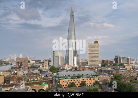 Shard London Bridge von der Southwark Bridge Road, Bankside Stockfoto