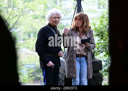 Peter Orloff mit Ehefrau Linda Orloff beim Photocall vor seinem Konzert 'Peter Orloff & Schwarzmeer-Kosaken Chor - Total emotional - Jubiläumsfest Stockfoto