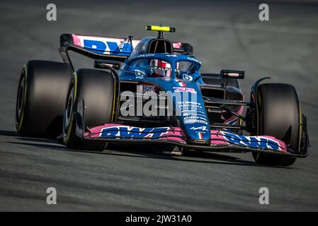 Zandvoort, Niederlande. 02. September 2022. Zandvoort, Holland. 2. September 2022. F1 Weltmeisterschaft, großer Preis der Niederlande. #31, Ocon, FRA, Alpine.- Foto Copyright: Cristiano BARNI/ATP images Credit: SPP Sport Press Photo. /Alamy Live News Stockfoto