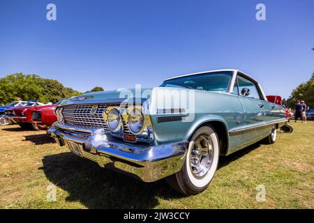 1963 Chevrolet Impala ‘138 YHN’ auf der American Auto Club Rally of the Giants, die am 10. Juli 2022 im Blenheim Palace stattfand Stockfoto