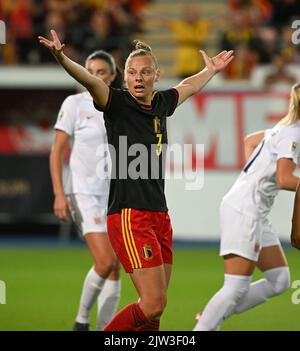 Heverlee, Belgien. 02. September 2022. Die belgische Ela Van Kerkhoven reagiert während des Spiels zwischen der belgischen Nationalmannschaft der Frauen, den Red Flames, und Norwegen, in Heverlee, Belgien, am Freitag, 02. September 2022, auf ein Spiel von 9 (von zehn) in der Gruppe F der Qualifikationsgruppe für die Weltmeisterschaft der Frauen 2023. BELGA FOTO DAVID CATRY Kredit: Belga Nachrichtenagentur/Alamy Live News Stockfoto