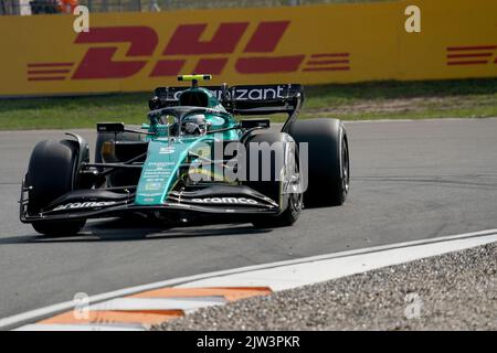 01. September 2022, Niederlande, Zandvoort: Motorsport: Formel 1 Weltmeisterschaft, großer Preis der Niederlande, 1. Freies Training. Sebastian Vettel vom deutschen Aston Martin-Team ist in Zandvoort auf Kurs. Foto: Hasan Bratic/dpa Stockfoto