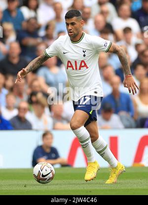 Cristian Romero von Tottenham Hotspur in Aktion während des Spiels der Premier League im Tottenham Hotspur Stadium, London. Bilddatum: Samstag, 3. September 2022. Stockfoto