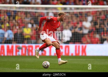 Nottingham, Großbritannien. 3.. September 2022. Joe Worrall aus Nottingham Forest in Aktion während des Premier League-Spiels zwischen Nottingham Forest und Bournemouth am City Ground, Nottingham, am Samstag, 3.. September 2022. (Kredit: Jon Hobley | MI News) Kredit: MI Nachrichten & Sport /Alamy Live News Stockfoto