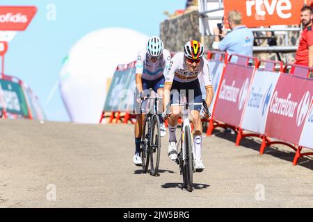 Der Spanier Carlos Rodriguez von Ineos Grenadiers, abgebildet in Aktion während der Etappe 14 der Ausgabe 2022 der 'Vuelta a Espana', Rundfahrt durch Spanien, von Montoro nach Sierra de La Pandera (160,3 km), Spanien, Samstag, 03. September 2022. BELGA FOTO DAVID PINTENS Stockfoto