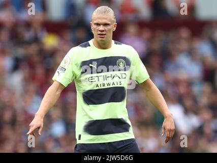 Birmingham, England, 3.. September 2022. Erling Haaland aus Manchester City während des Spiels in der Premier League in Villa Park, Birmingham. Bildnachweis sollte lauten: Darren Staples / Sportimage Stockfoto