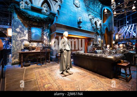 Leavesden, Großbritannien - 23. August 2022: Ausstellungen in der Making of Harry Potter Tour im Warner Bros Studio. Stockfoto