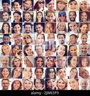 Leben mit einem Lächeln. Zusammengesetztes Bild einer großen Gruppe von Menschen, die lächeln. Stockfoto
