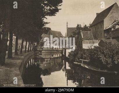 Gezicht op de Westsingel te Amersfoort, met rechts de achtergevel van het huis Breestraat 76. Stockfoto