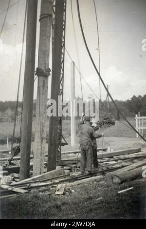 Bild von Pfahlfahrarbeiten beim Bau des Viadukts in Rijksweg 22 in