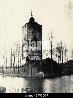 Überblick über einen Teil des Stadtzentrums von Utrecht, vom Domturm aus, mit einem Teil der Kromme Nieuwegracht im Vordergrund. Stockfoto