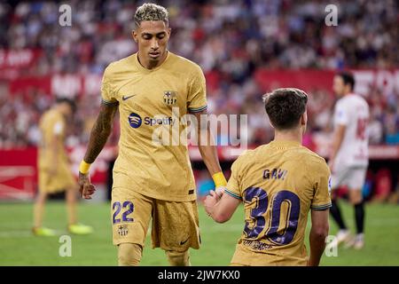 Sevilla, Spanien. 03. September 2022. Raphinha (22) des FC Barcelona beim LaLiga Santander-Spiel zwischen dem FC Sevilla und dem FC Barcelona im Estadio Ramon Sanchez Pizjuan in Sevilla. (Foto: Gonzales Photo/Alamy Live News Stockfoto