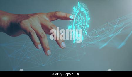 Geschäftsmann Hand zeigt Hud futuristische Element-Technologie-Einstellung ist von dunklem Hintergrund isoliert. hi-Tech-Benutzeroberfläche. Stockfoto