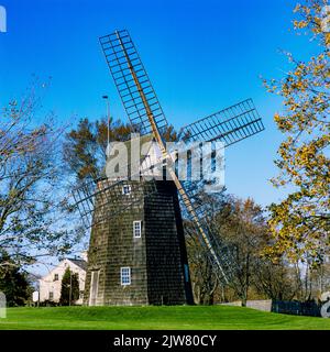 New York, 1980s, Old Hook Holzschingelwindmühle, erbaut 1806, East Hampton, The Hamptons, Long Island, New York State, NY, USA, Stockfoto